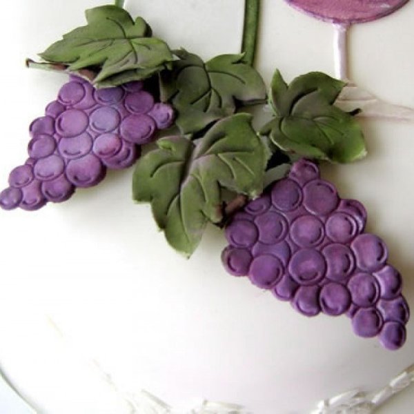 Patchwork - Themed Cutter - Grapes and Vines